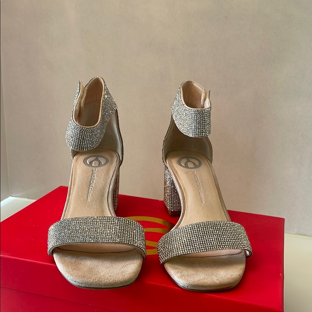 Sophisticated Silver Heels with Glitter Finish